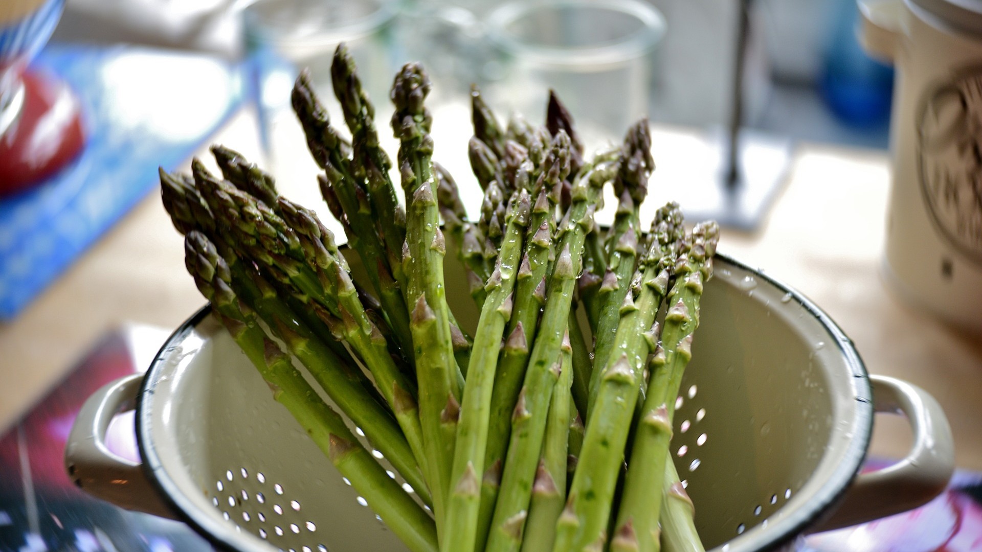 ricetta-risotto-agli-asparagi-ingredienti